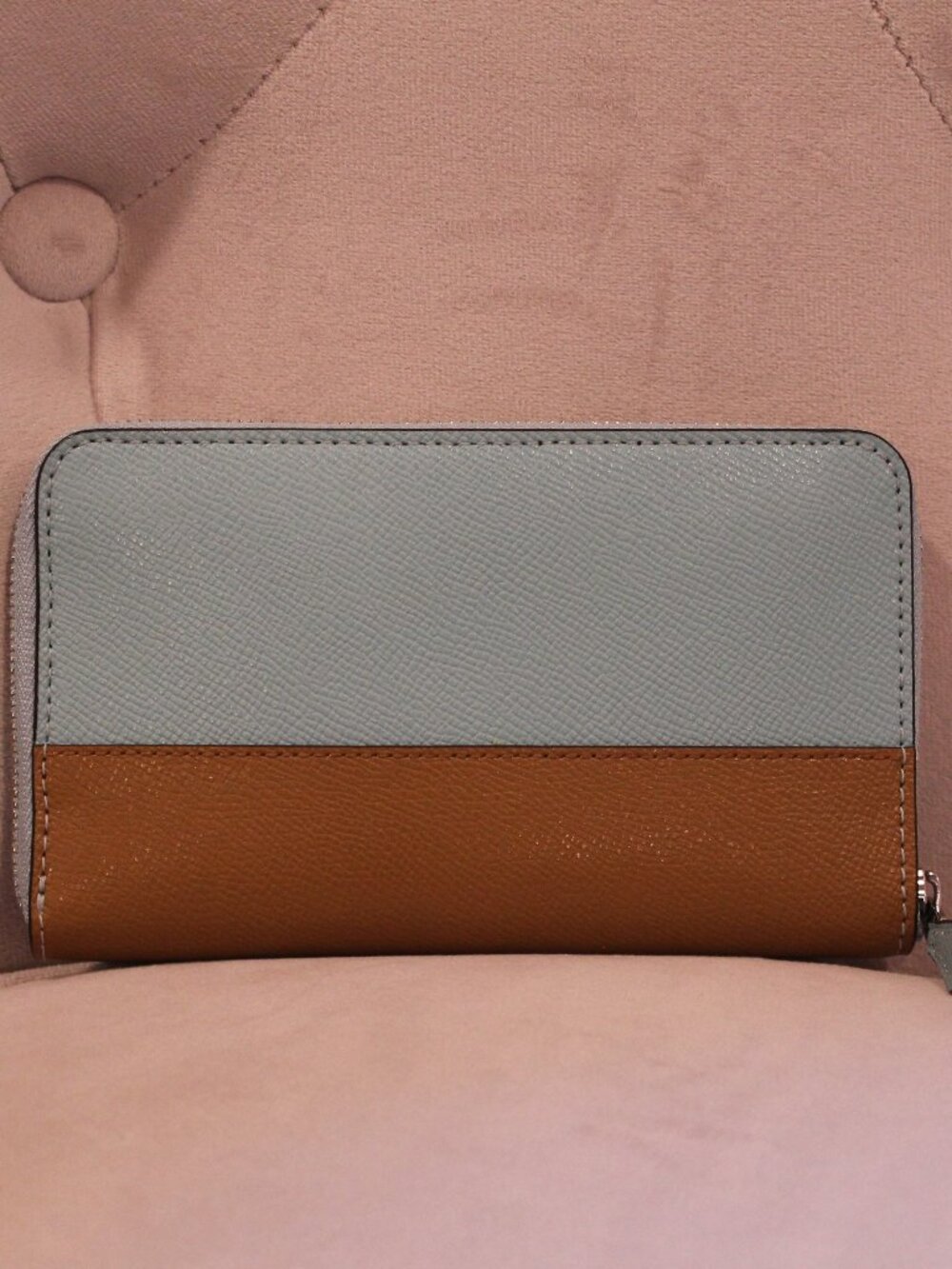 Coach Umbrella Motif Zip Around Medium Wallet New with tags - Picture 4 of 15